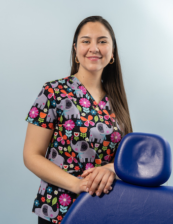 Dra. Victoria Díaz Celis                       Odontopediatría